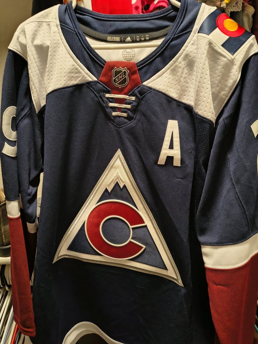 Adidas Nathan MacKinnon #29 Colorado Avalanche Hockey Jersey Size 52